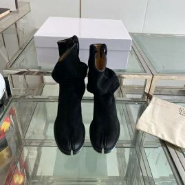 Picture of Maison Margiela Shoes Women _SKUfw145647359fw